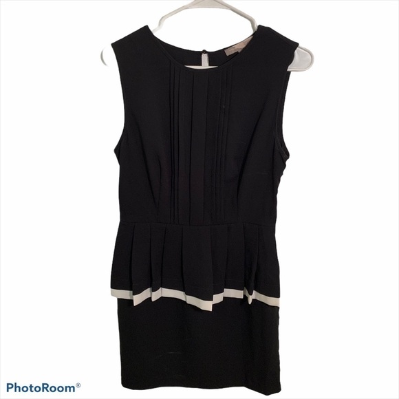 Love 21 Sleeveless Dress Black Pleat Ruffle Waist - Picture 1 of 11